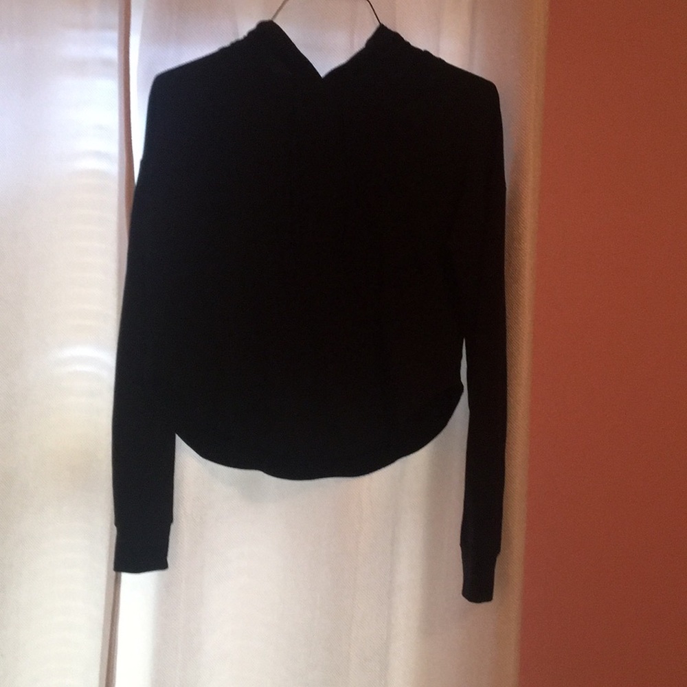 Black small crop top hoodie